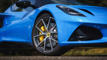 Lotus Emira – wheel